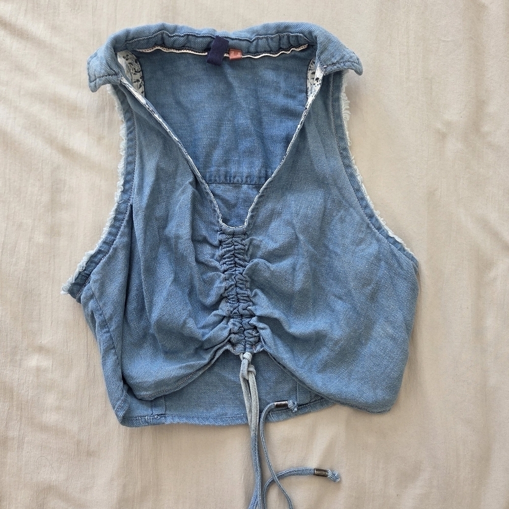 Pilcro Cropped Blue Sleeveless Denim Top Size 4p